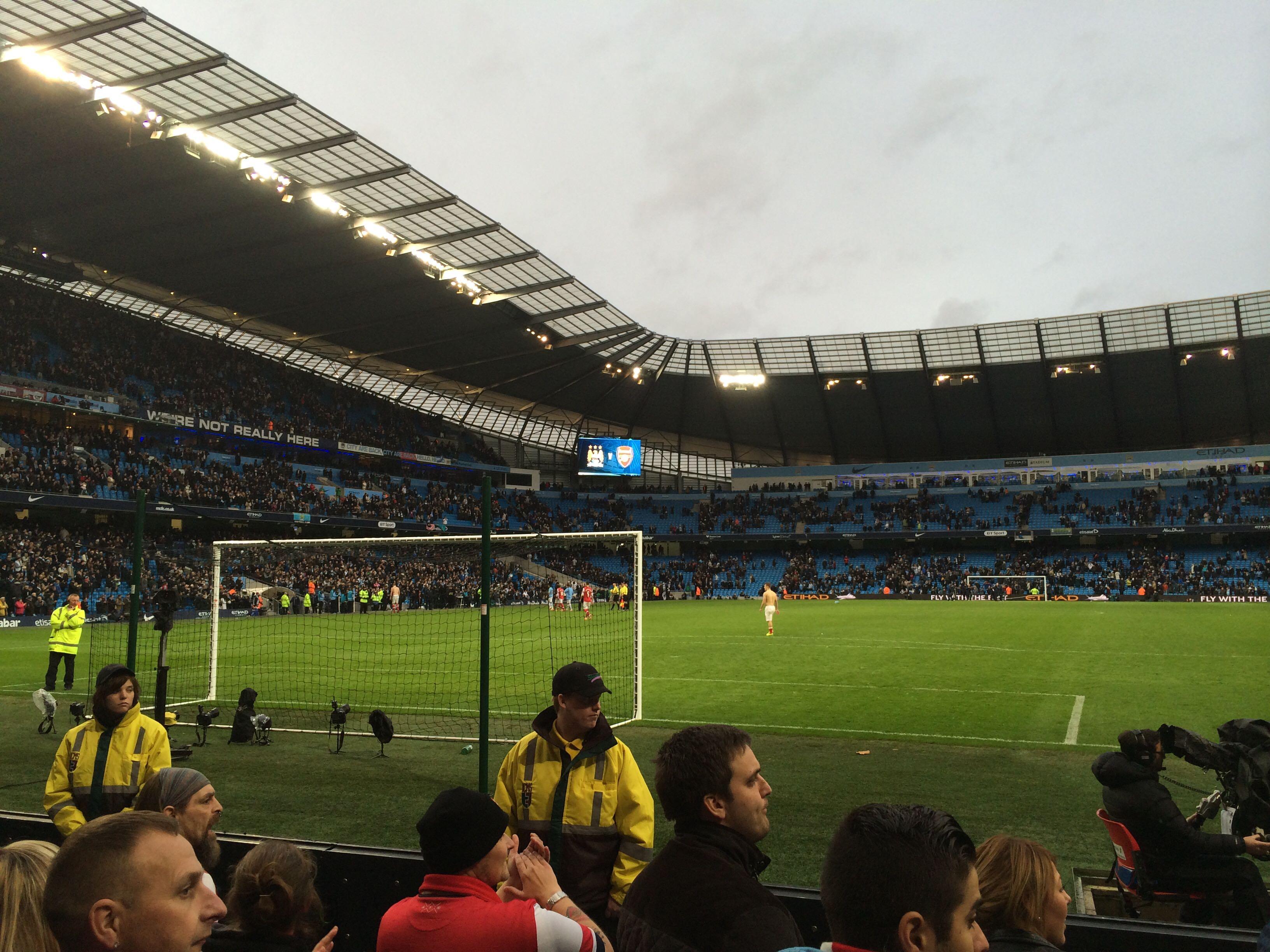 綠軍以精英 綠軍以精英